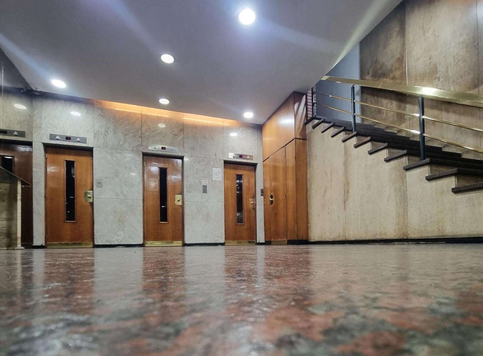 Fashion And Travel Plaza Apartment Buenos Aires Exterior photo